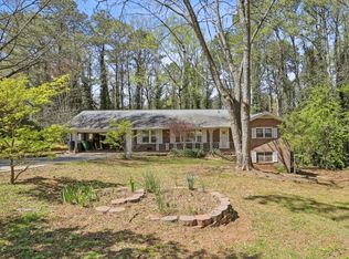 2576 Lucky Valley Dr, Tucker, GA 30084