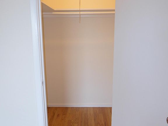 3rd image of 339 15th Ave APT 3