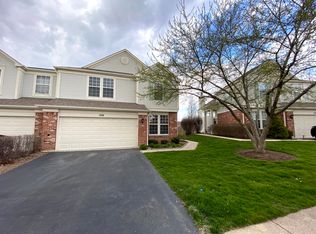 556 Woods Creek Ln, Algonquin, IL 60102