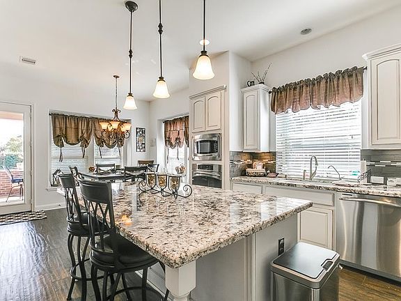 5th image of 5623 Old Stone Ct