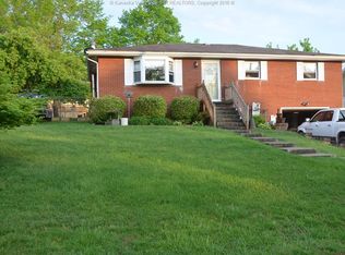 211 Edgewood Cir, Ripley, WV 25271