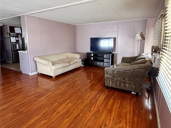 3rd image of 14411 Palmdale Rd Space 6