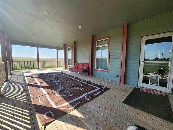 wrap around deck 