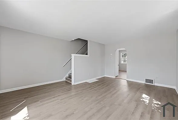 1889 E 31st St — Photo 5