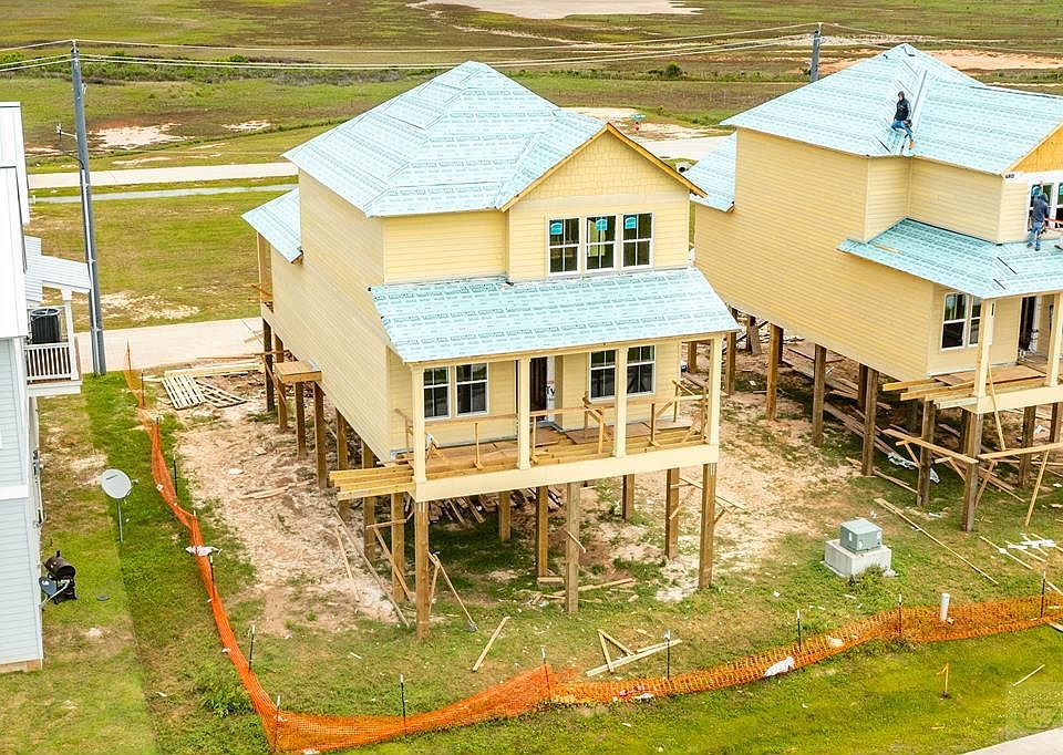 1st image of 1619 Bay Pointe Dr