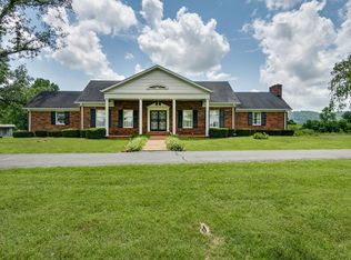 1399 Franks Ferry Rd, Sparta, TN 38583