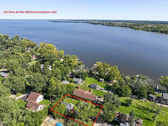 2nd image of 1701 E Road Eight