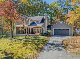 30 E Norris Rd, Norris, TN 37828