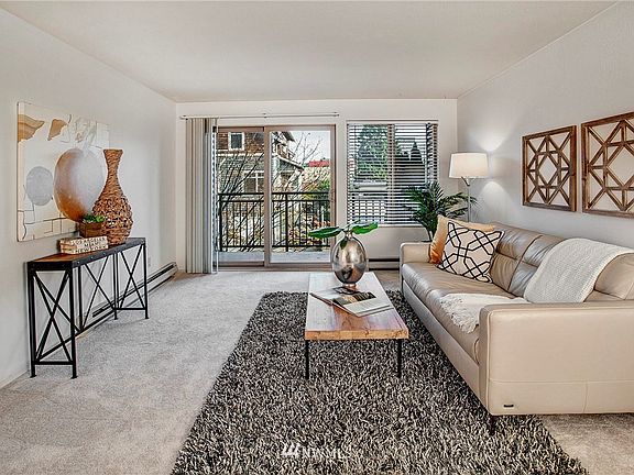 3rd image of 810 Taylor Ave N APT 124