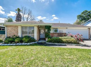 4923 Poinciana Dr, Houston, TX 77092