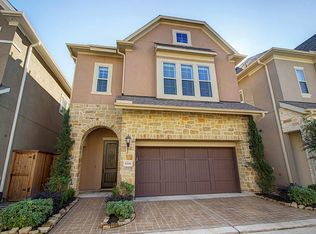 8206 Merlot Ln, Houston, TX 77055