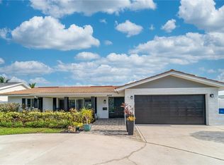 1432 51st Ave NE, Saint Petersburg, FL 33703