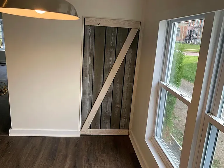 717 E Vine St — Photo 15