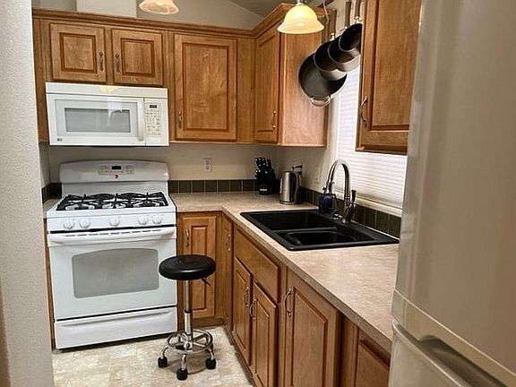 5th image of 6649 E 32nd St #219