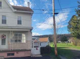 23 North St, Tremont, PA 17981