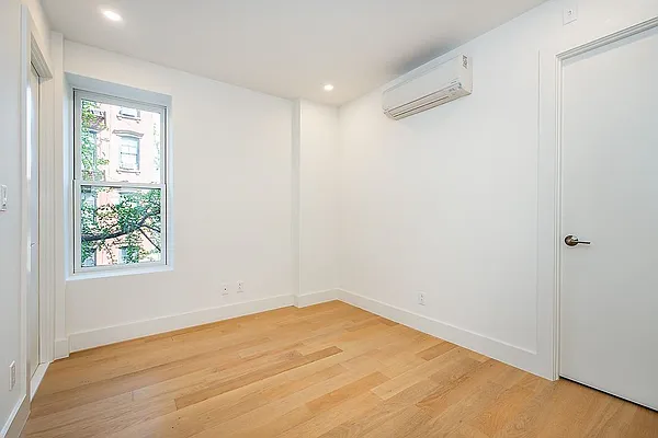 Rented by Abode Residential LLC | media 24