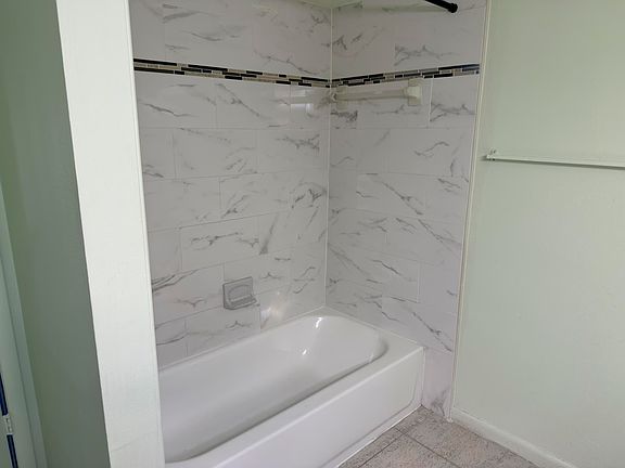5th image of 14113 Mossy Glen Ln APT 203