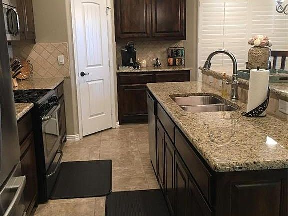 4th image of 6817 Sierra Madre Dr