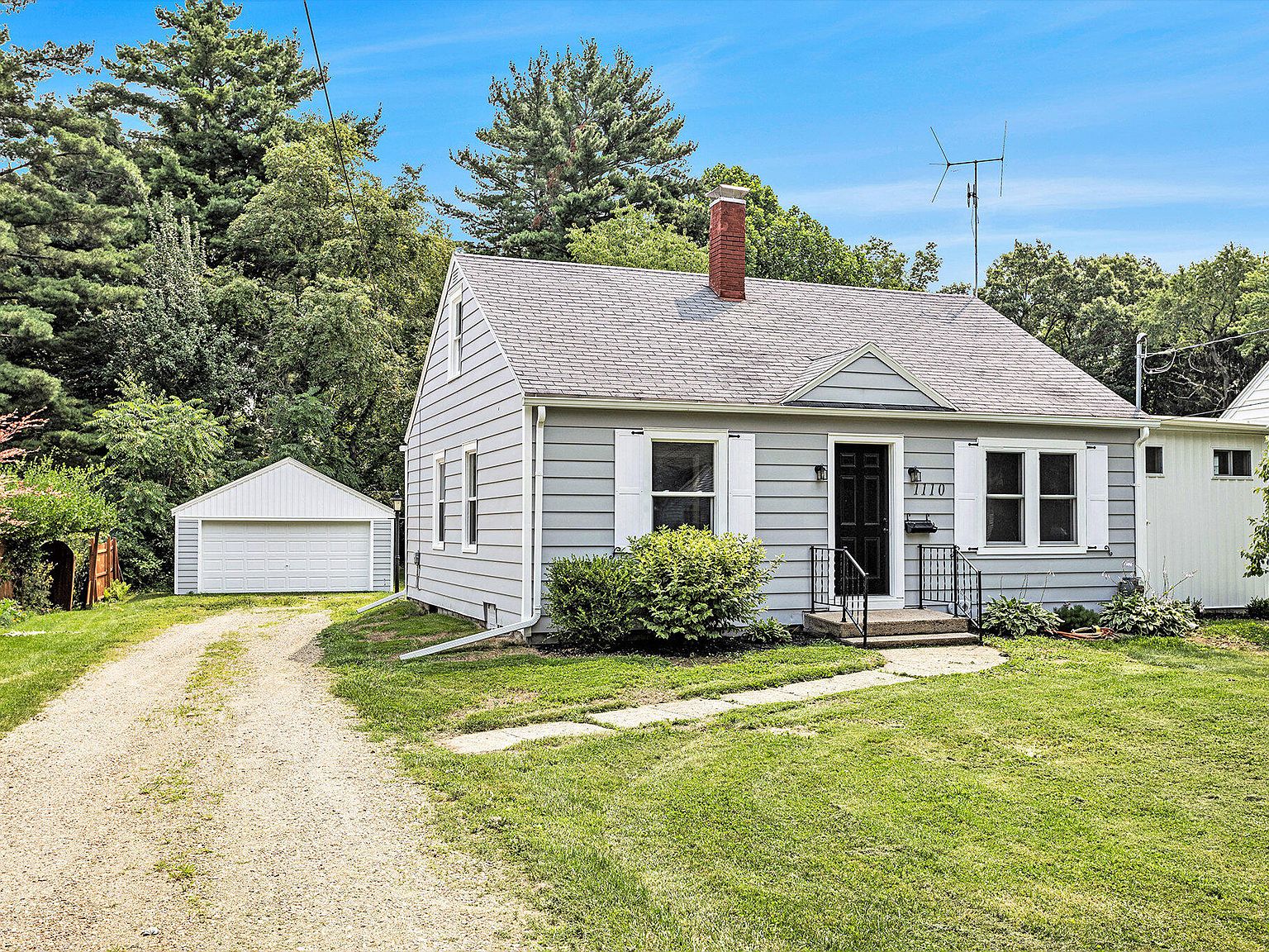 1110 N Fletcher Ave, Kalamazoo, MI 49006 Zillow