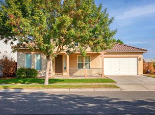 418 California St, Escalon, CA 95320