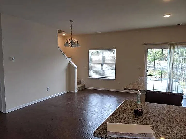 5512 John McDowell Pl - 1 — Photo 4