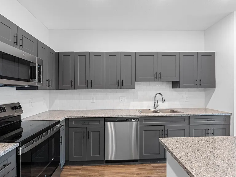 Ekos Arbor Park — Photo 19
