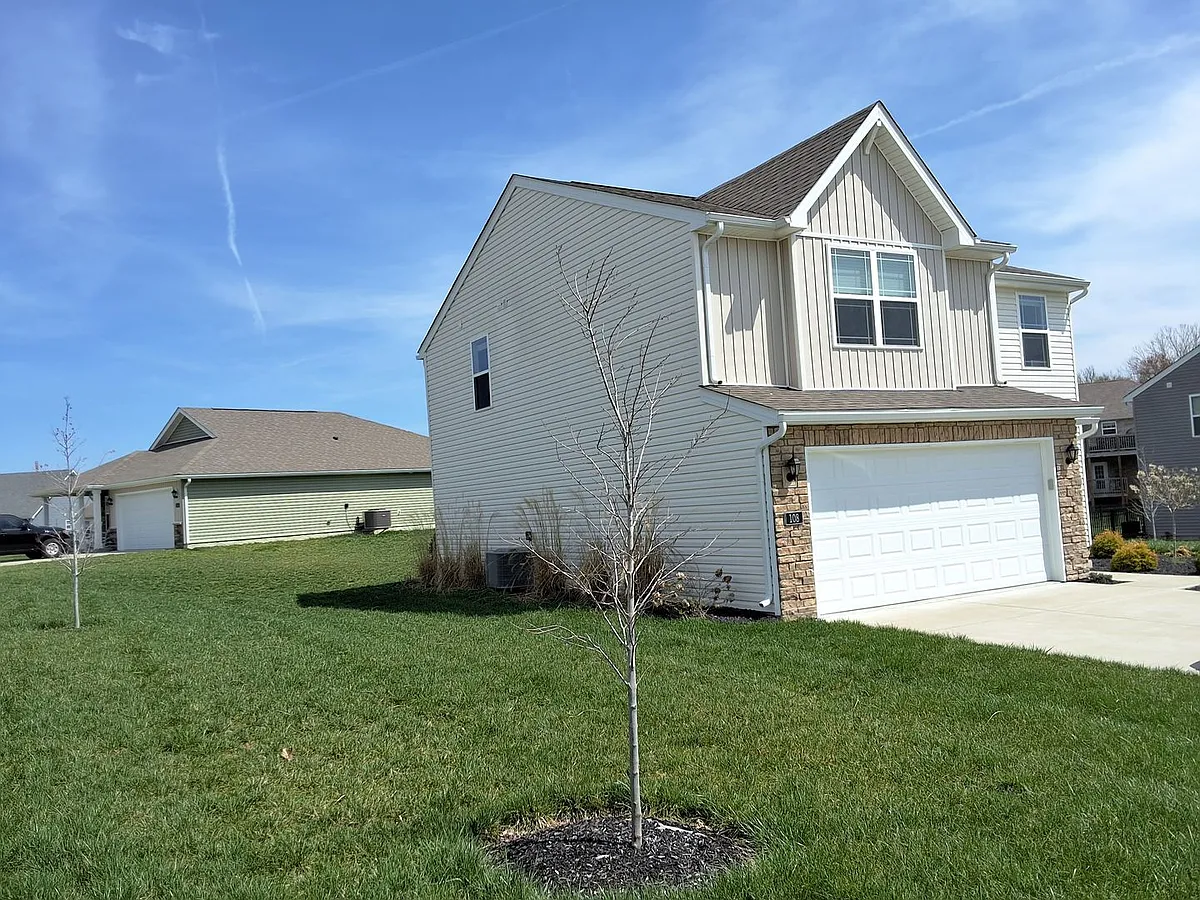 Building Photo - 108 Curren Ct