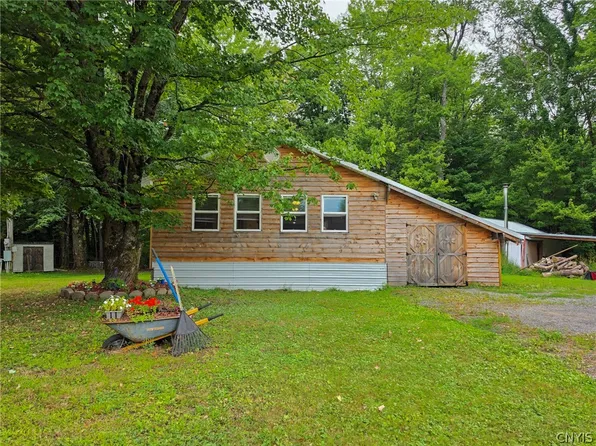 1849 County Route 17, Camden, NY 13316