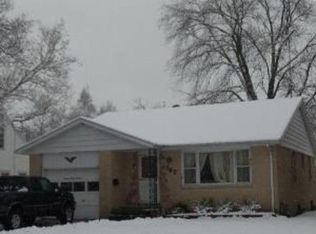 767 Jay St, Elgin, IL 60120