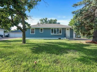 518 113th Ave NW, Coon Rapids, MN 55448
