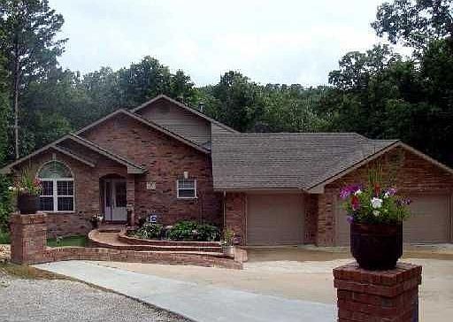 1st image of 3 Orton Ln