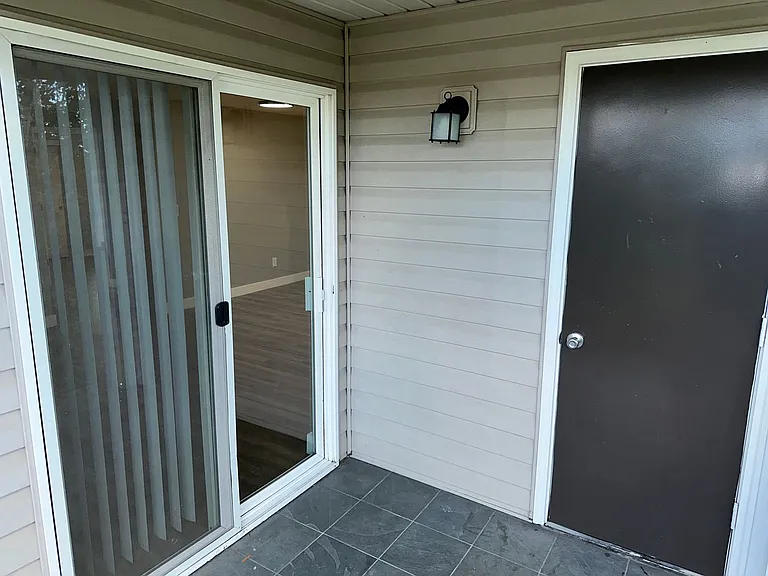 8824 SE Flavel St — Photo 32