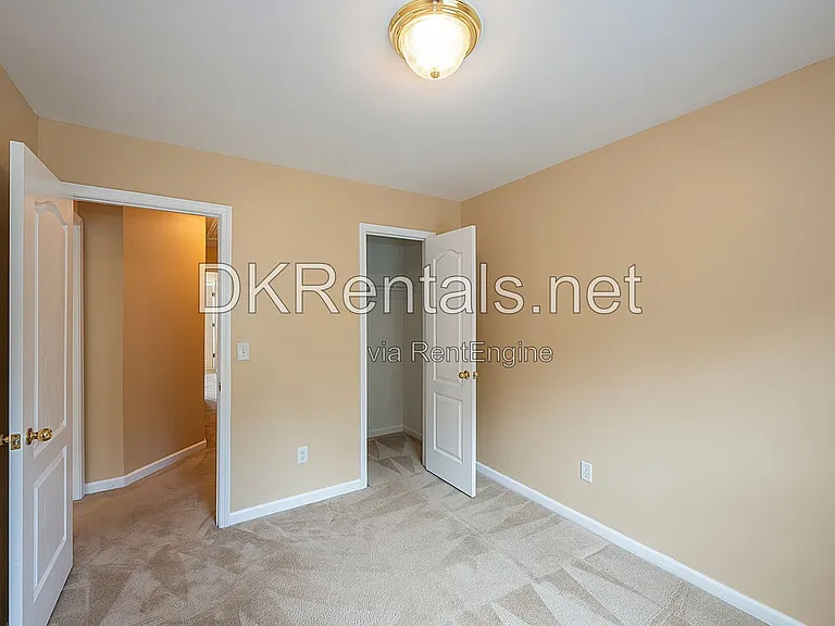7712 Autry Cir #408 — Photo 7
