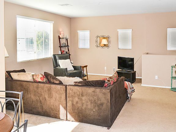 5th image of 1405 N 81st Ln
