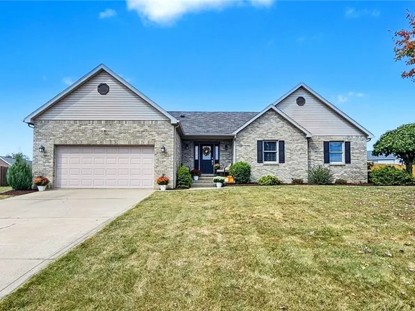 227 Meadow Spring Rd, Greensburg, PA 15601