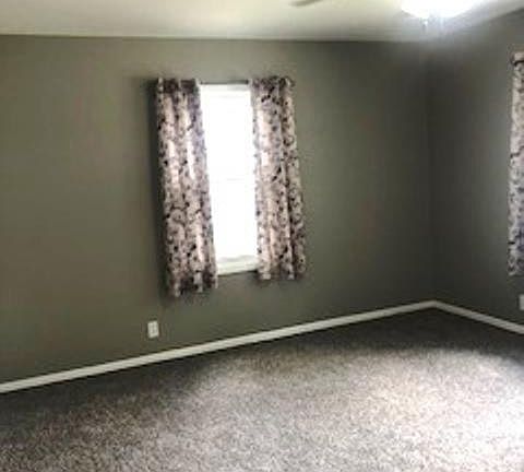 5th image of 8958 Laurie Cir