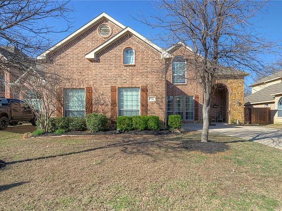 2nd image of 4201 Creek Hill Ln
