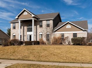 1121 Keystone Trail Dr, Chesterfield, MO 63005