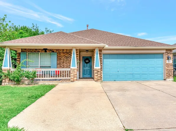 420 Windy Hill Ln, Fort Worth, TX 76108