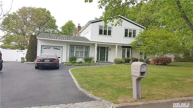 1st image of 3 Russell Ct