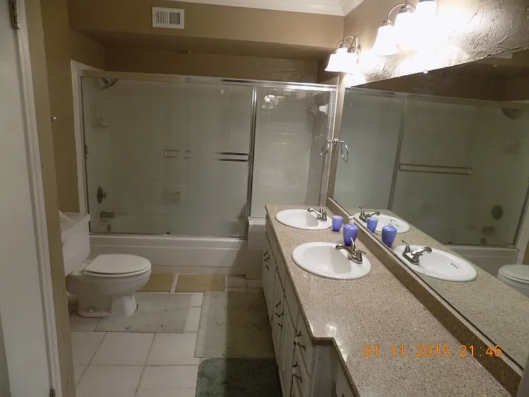 2628 Encina — Photo 11