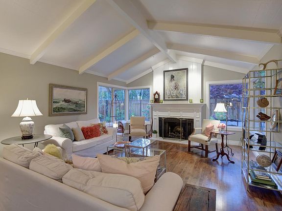 4th image of 1777 Kirkmont Dr