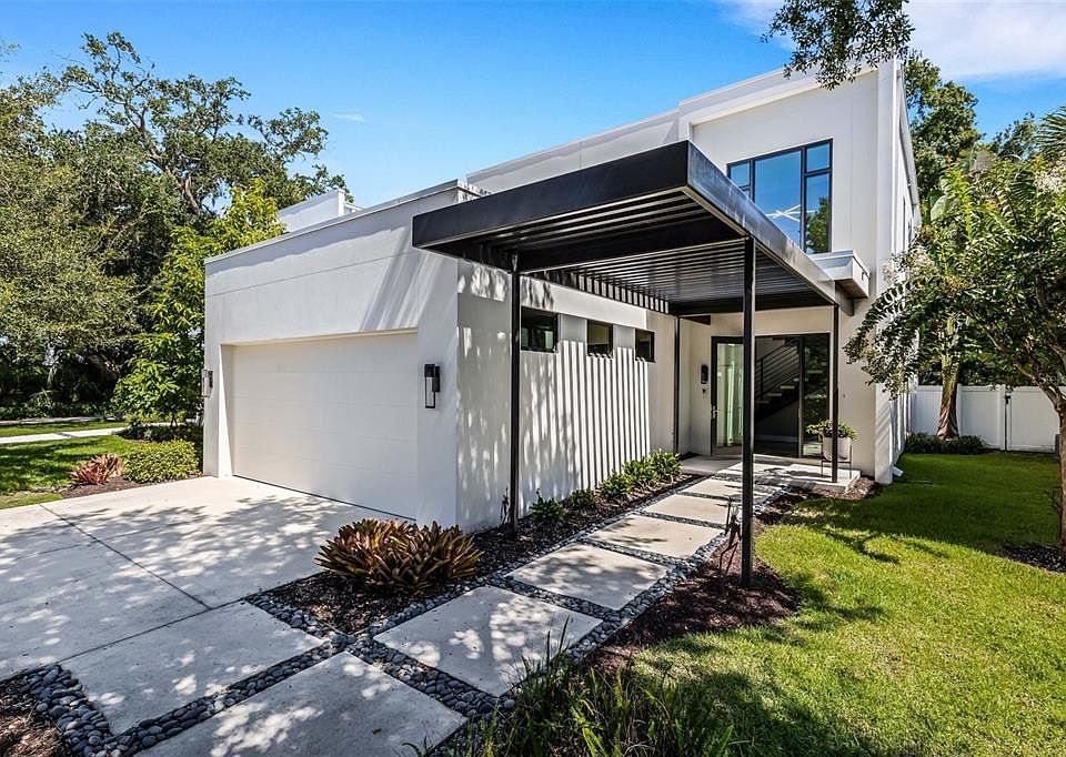 1st image of 2311 HYDE PARK STREET