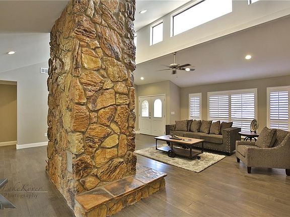 5th image of 4801 Catclaw Dr