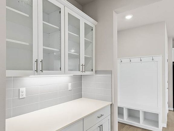 5th image of 11002 33rd Street NE #229
