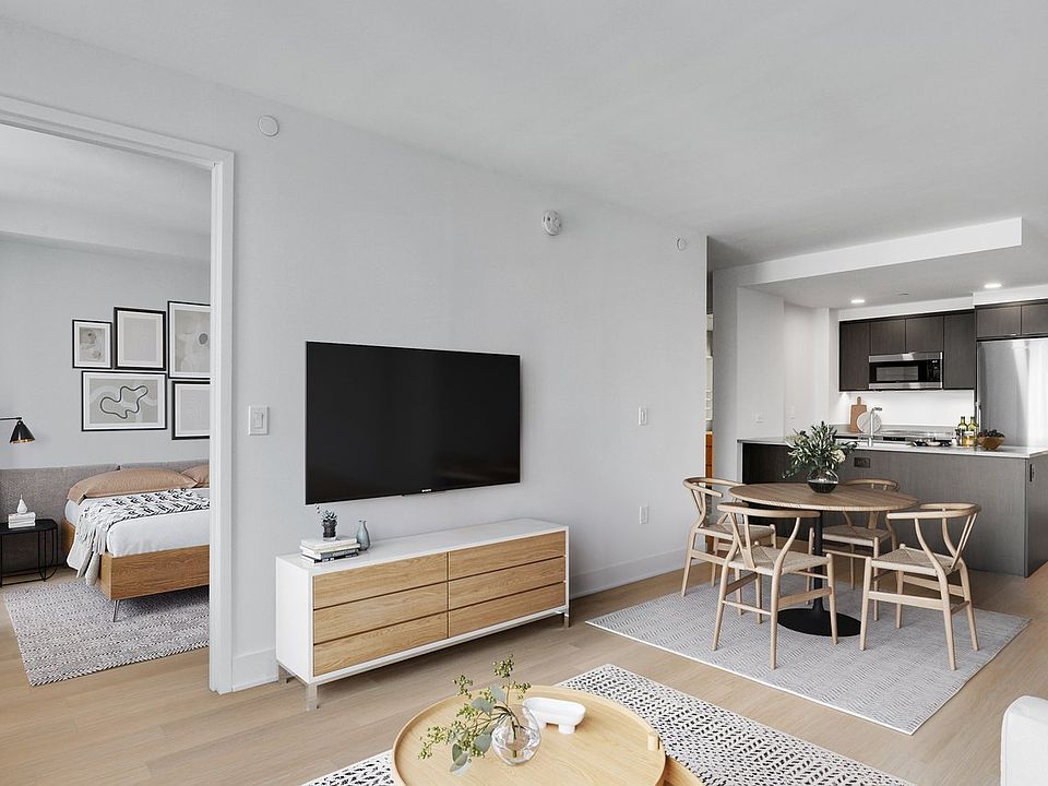 1st image of 662 Pacific St #8C