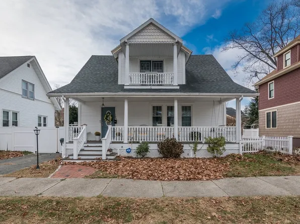 108 Brunswick St, Springfield, MA 01108