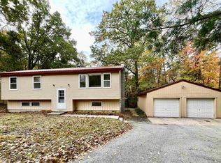 3878 Forest Lakes Dr, Traverse City, MI 49696