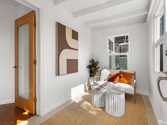 4th image of 658 Edinburgh Street