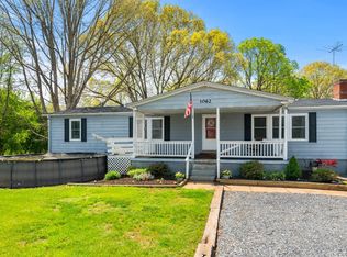 1062 Overacre Dr, Bedford, VA 24523